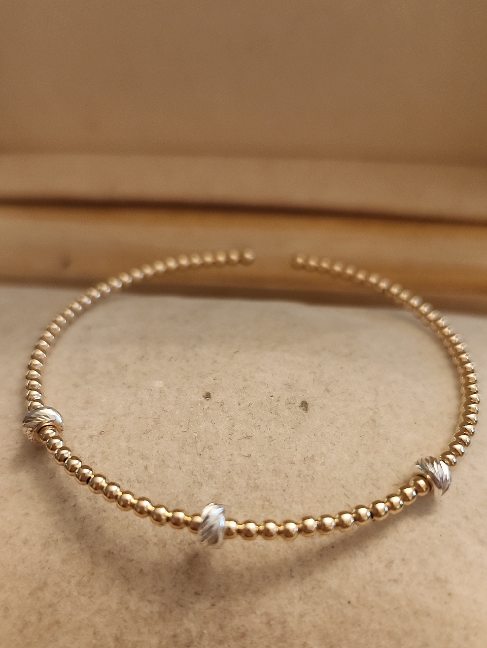 14k gold Beaded Bujukan Bangle, Yellow Gold, Flexible Bangle